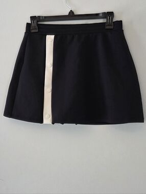 Sincerely Jules Black & White Mini Button Skort